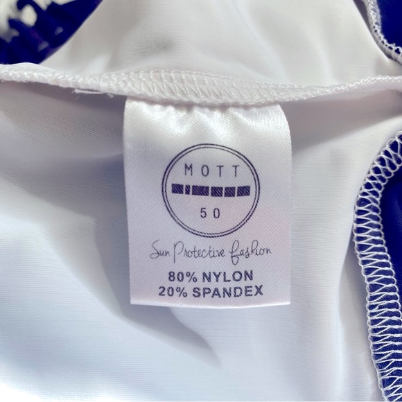 Mott50 Rash Guard size Large Blue Color Block Ruched Sides Tunic - Picture 3 of 8